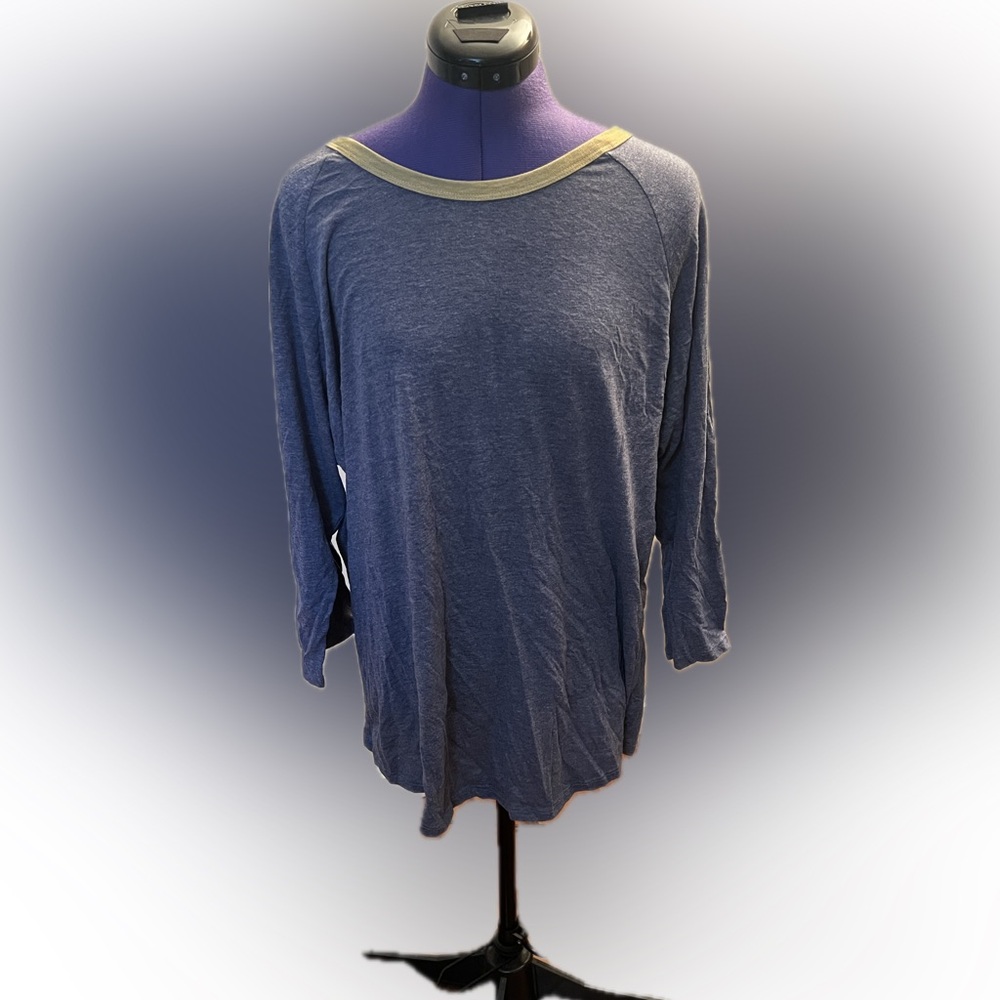 Lularoe Rare Solid Color Randy Raglan Tee - Size 3XL